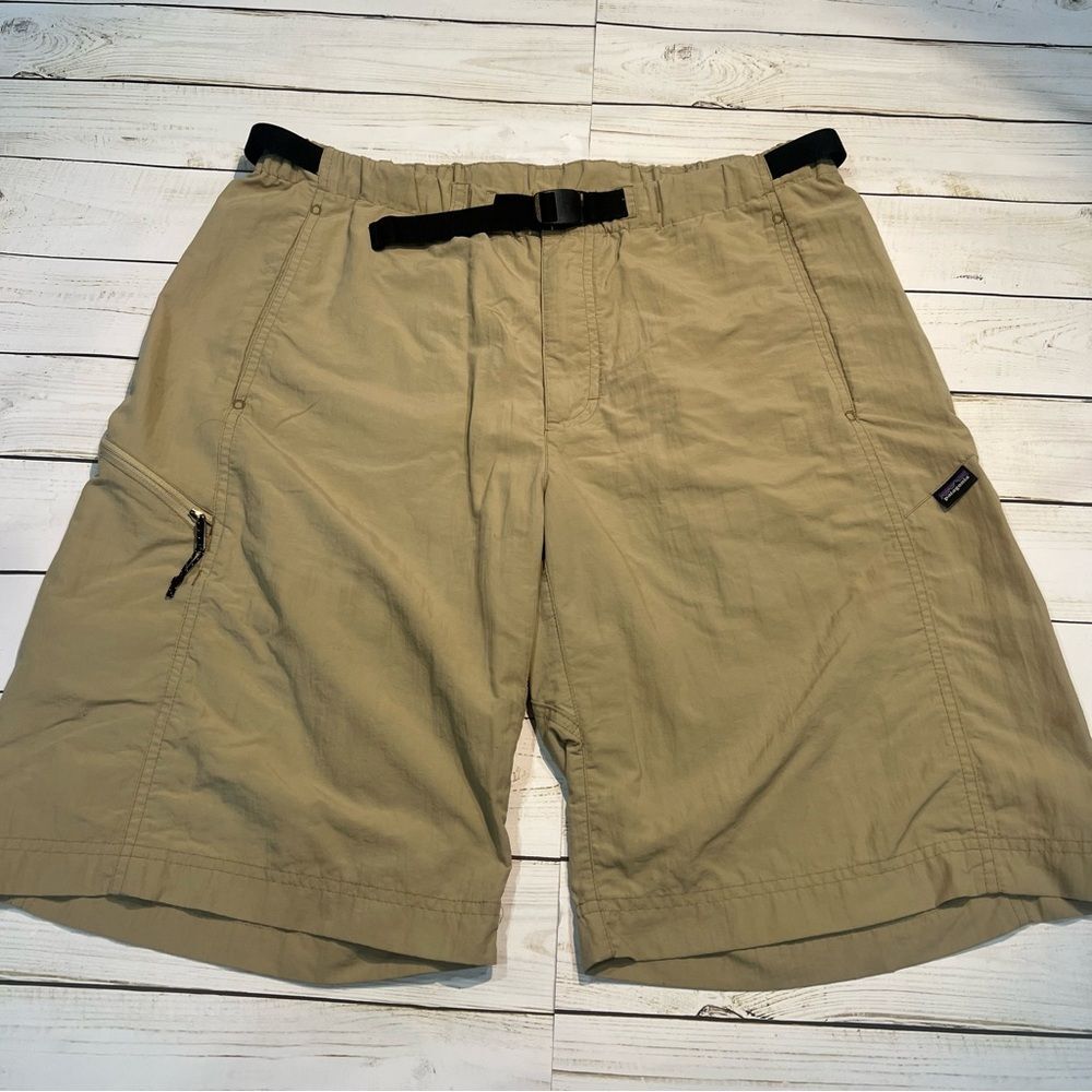 Patagonia Men's Baggies Shorts Sz L Khaki
